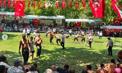 MHP’li Cihangiroğlu Beşpınar Yağlı Güreşleri’ne katıldı