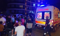 Aydın'da kontrolden çıkan motosiklet otoparka daldı: 2 yaralı