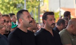Aydın'daki Ülkücü camia acı günde Şan'ı yalnız bırakmadı! Gözyaşları içinde babasını toprağa verdi