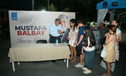 Balbay, Kuşadası’nda sevenleriyle buluştu