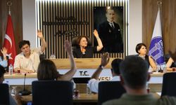 Başkan Gençay’dan evlenecek çiftlere büyük jest! Akyeniköy düğün salonu yıl sonuna kadar ücretsiz