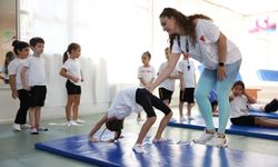 Efeler’de minikler jimnastikle güçleniyor