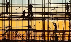 Emlakta enflasyon kıskacı: Betonun bedeli arttı