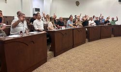 Nazilli’ye 13 yeni dükkan yapılıyor: Başkan Tetik yetkiyi aldı