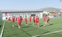 Söke 1970 Spor Kulübü yeni sezon öncesi haftayı çift mesaiyle tamamladı
