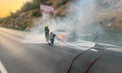 Söke’de 8 milyon liralık elektrikli otomobil alevlere teslim oldu