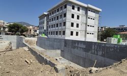 Söke’deki Atatürk Ortaokulu yeni binasına kavuşuyor: Tüm donatılar yer alacak