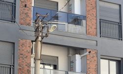 Söke’nin o mahallesindeki görüntü isyan ettirdi: Elektrik telleri için çözüm bekliyorlar