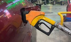 Sürücülerin gözü pompada: Motorine dev indirim geliyor!
