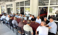 AK Partili Özmen’den dernek ziyareti
