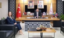 Aydın Şehir Hastanesi Başhekimi Özbağçıvan göreve başladı! İlk ziyareti Müdür Dr. Şenkul’a oldu