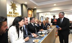 Aydın'a gelen Bakan Yumaklı'ya özel dosya sunuldu! Başkan Demir Koçarlı'daki üreticilerin taleplerini iletti
