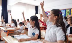Aydın’daki velilere uzman tavsiyesi! Psikolog Sarı: “Okula Bırakma Anı Kısa ve Net Olmalı”