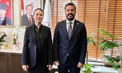 MHP’li Cihangiroğlu’ndan yeni başhekime tebrik ziyareti