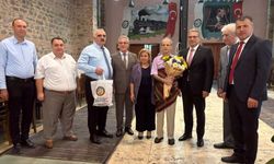 Nazilli’de Yılın Ahisine şed kuşatıldı