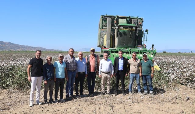 Başkan Arıcı pamuk hasadına katıldı! “Çiftçilerimizin Her Zaman Yanındayız”