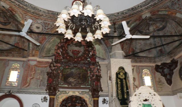 Aydın’da o camii 270 yıldır tarihe tanıklık ediyor