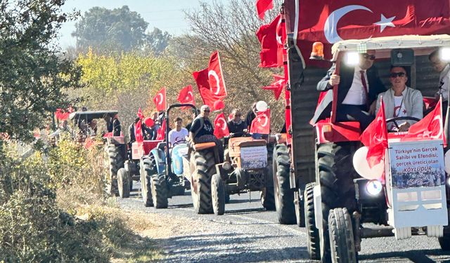 Didim’de 150 traktör konvoy oluşturdu