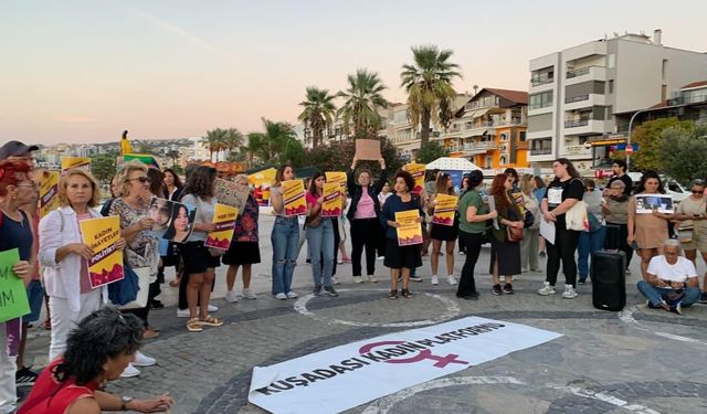 Kuşadası, kadınlar için ayaklandı: “Artık yeter diyoruz”