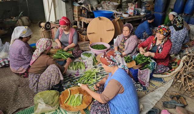 Nazillili kadınların duası yağmur için! Gözlemeler Yapıldı Dua Edildi