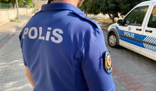 Kuşadası’nda aranan cinayet şüphelisi yakalandı! 16 yıl hapis cezasıyla aranıyordu