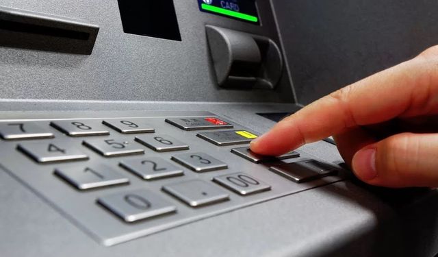 Kart şifresi 4 haneli olanlar dikkat! Artık ATM'lerde yasak olacak