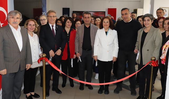 Nazilli Belediyesi Zamanın Renkleri El Sanatları Sergisi açıldı