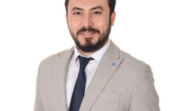DEVA Partisi Aydın’dan İmamoğlu’na destek! “Milletimiz demokratik yollarla tepkisini verecektir”