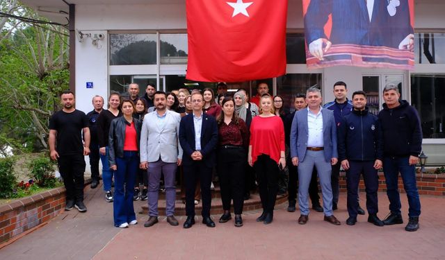 Kuyucak’ta belediye personeli bayramlaştı