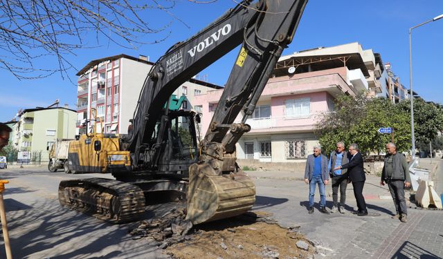 Başkan Tetik, altyapı çalışmasını sahada inceledi