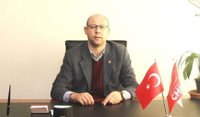 Mersin’den Sarıbaş’a sert tepki! “Siyaset el etek öperek değil, bedel ödeyerek yapılır”