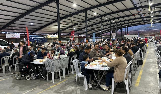 Aydın Büyükşehir Belediyesi’nden Bozdoğan’da İftar Programı
