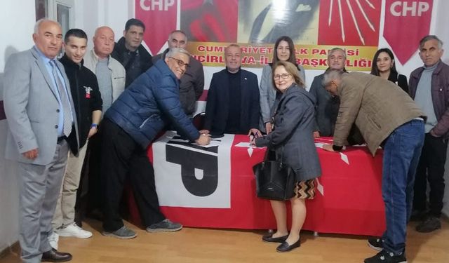 CHP İncirliova’dan Ekrem İmamoğlu’na destek imza kampanyası