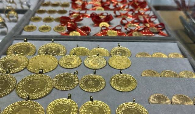 Altında hareketlilik sürüyor: Yönünü tekrar yukarı çevirdi