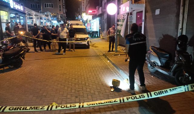 Nazilli’de güzellik merkezine silahlı saldırı! Kar maskeli şahıs 3 el ateş etti