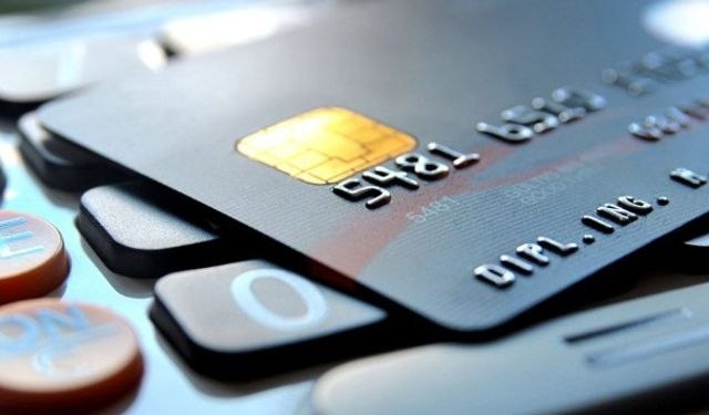 Bütün kredi kartı sahiplerini ilgilendiriyor! Karar Resmi Gazete'de yayımlandı