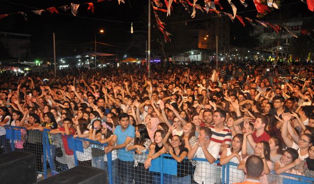 Buharkent’te festival zamanı! Ünlü isimler sahne alacak
