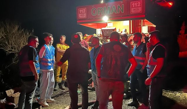 Ülkü Ocakları’ndan Sultanhisar’a afet desteği