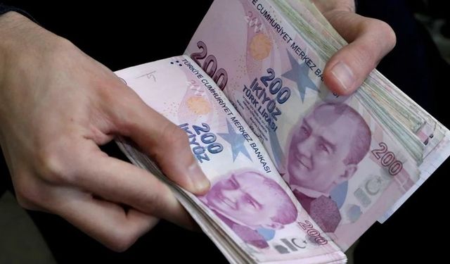 Bankada parası olanlara kötü haber verildi! Faiz getirisi azaldıkça azalacak