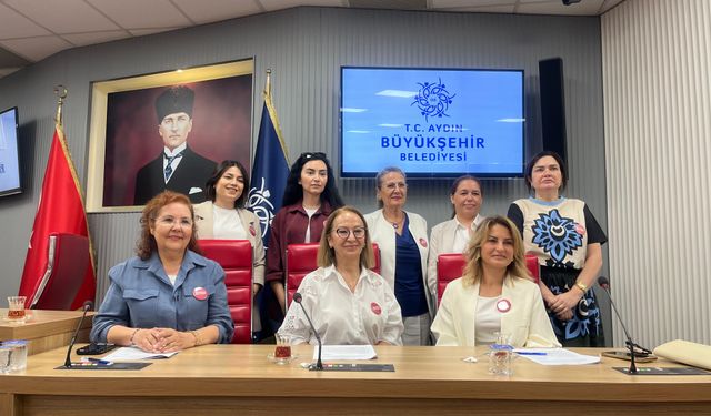 CHP’li Kuşadası Meclis üyelerinden İmamoğlu’na destek! “İmamoğlu her yerde”