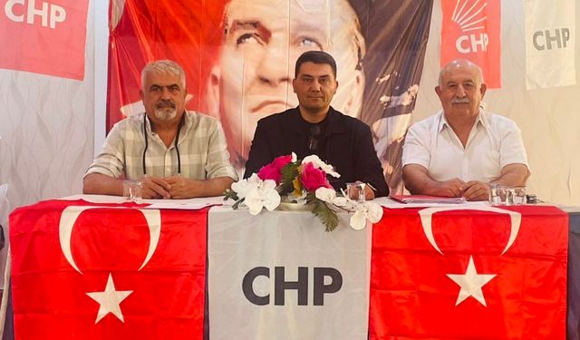 CHP Buharkent’te bayrak değişimi yaşandı! 19 yıllık görevine veda etti