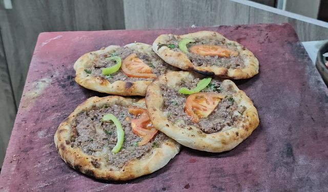 Yenipazar pideleri lezzetiyle damak çatlatıyor