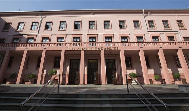 Adalet Bakanlığı 15 bin personel alımı başvuruları ne zaman başlıyor? İşte başvuru şartları ve kadro dağılımı