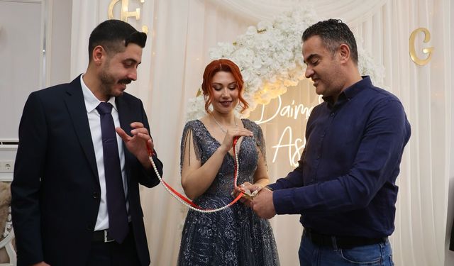 Başkan Arıcı, genç çiftin mutluluğuna ortak oldu