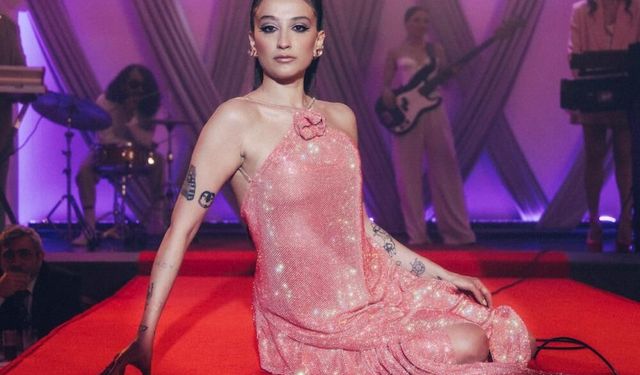 Melike Şahin Anne Mi Oluyor? Sürpriz Paylaşım O Detayı Ortaya Çıkardı!