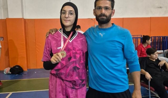 Aydınlı genç sporcudan gururlandıran başarı