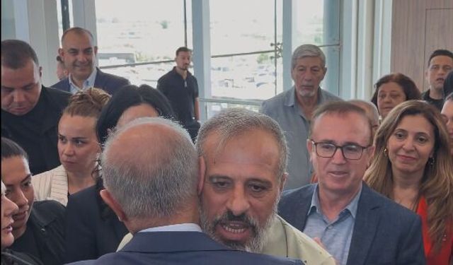AK Parti Genel Başkan Vekili Ala’ya Aydın’da hemşehrisinden sıcak karşılama