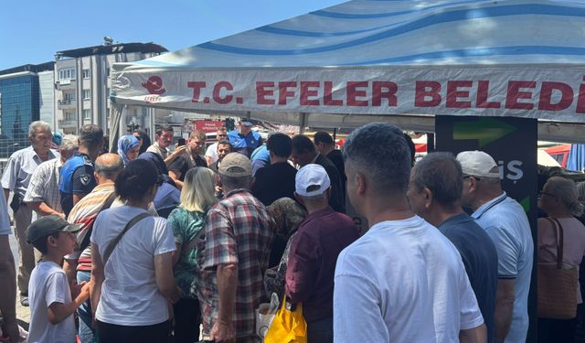 Efeler’deki aşure hayrında stant gerginliği!