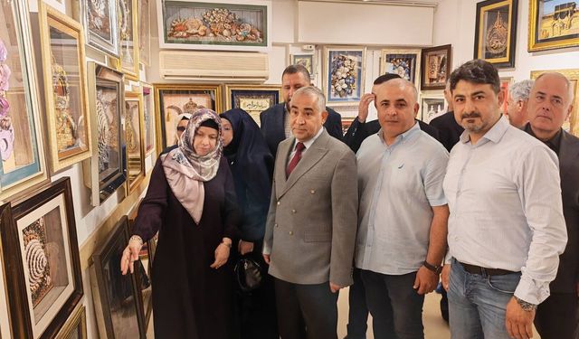 Nazilli’de sanat rüzgarı: Hüsn-i Hat, Ebru ve Rölyef sergisi açıldı