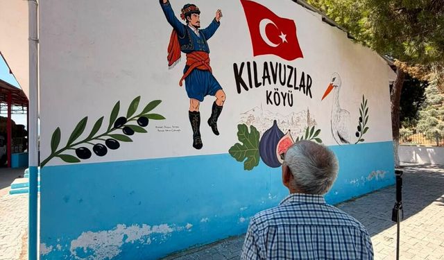 Aydınlı ressamdan köyüne Efe portresiyle vefa